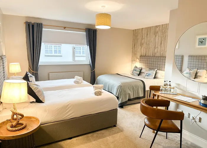 Beach House Hotel
